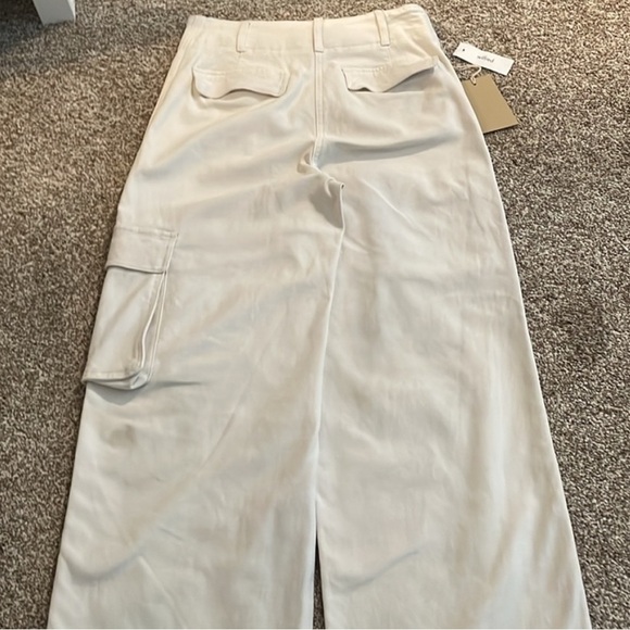 Picture Cargo Pant | Limited Edition - Light Birch - Picture 10 of 12